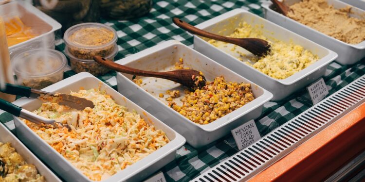 Master Your Weekdays: Simple Vegan Lunches for Meal Prep