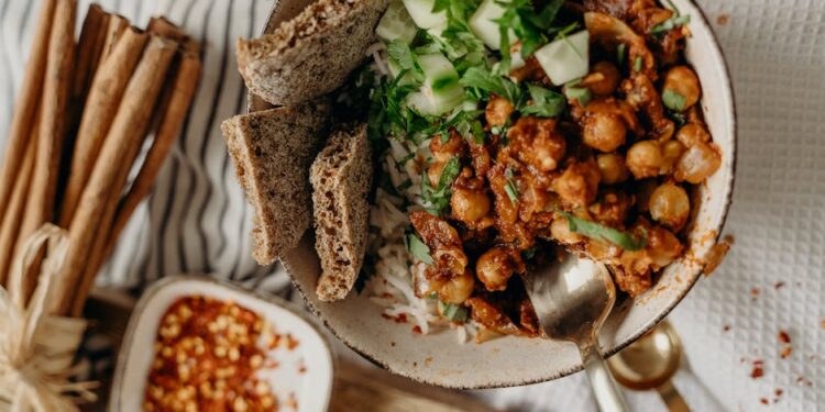 10 Essential Items for Your Vegan Grocery List for Meal Planning