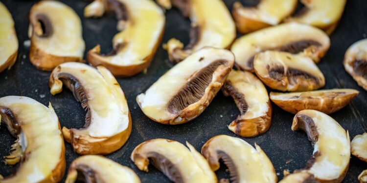 Effortless Vegan Eating: A Simple Vegan Meal Plan for Busy People