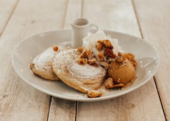 Transform Your Diet: Embracing Simple Vegan Lifestyle Habits