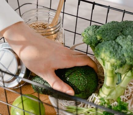 Top 10 Secrets to Thriving on a Vegan Lifestyle on a Budget